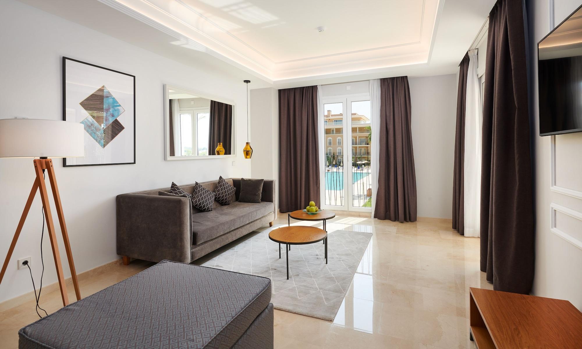 Hotel Grupotel & 4*