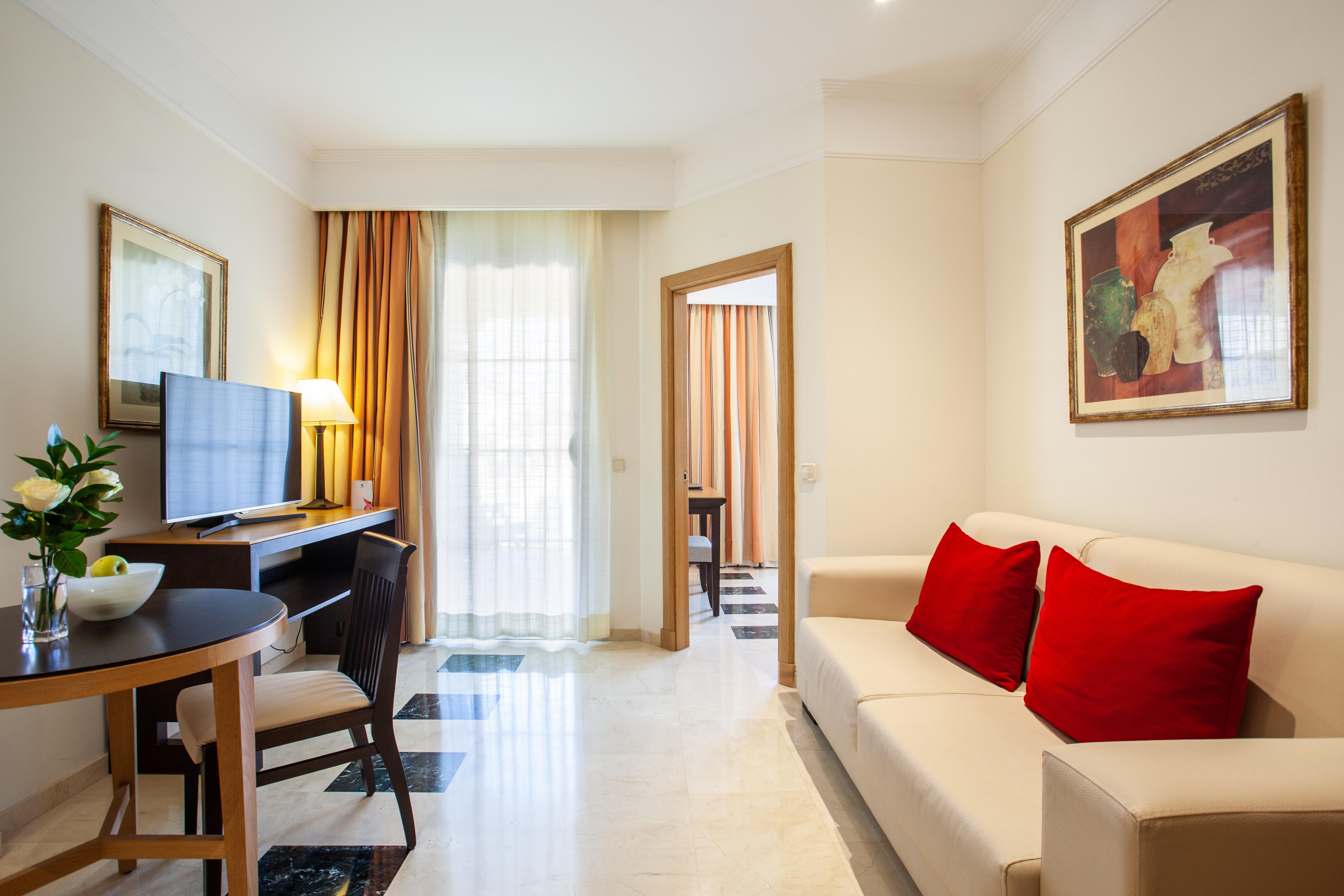Hotel Grupotel & 4*