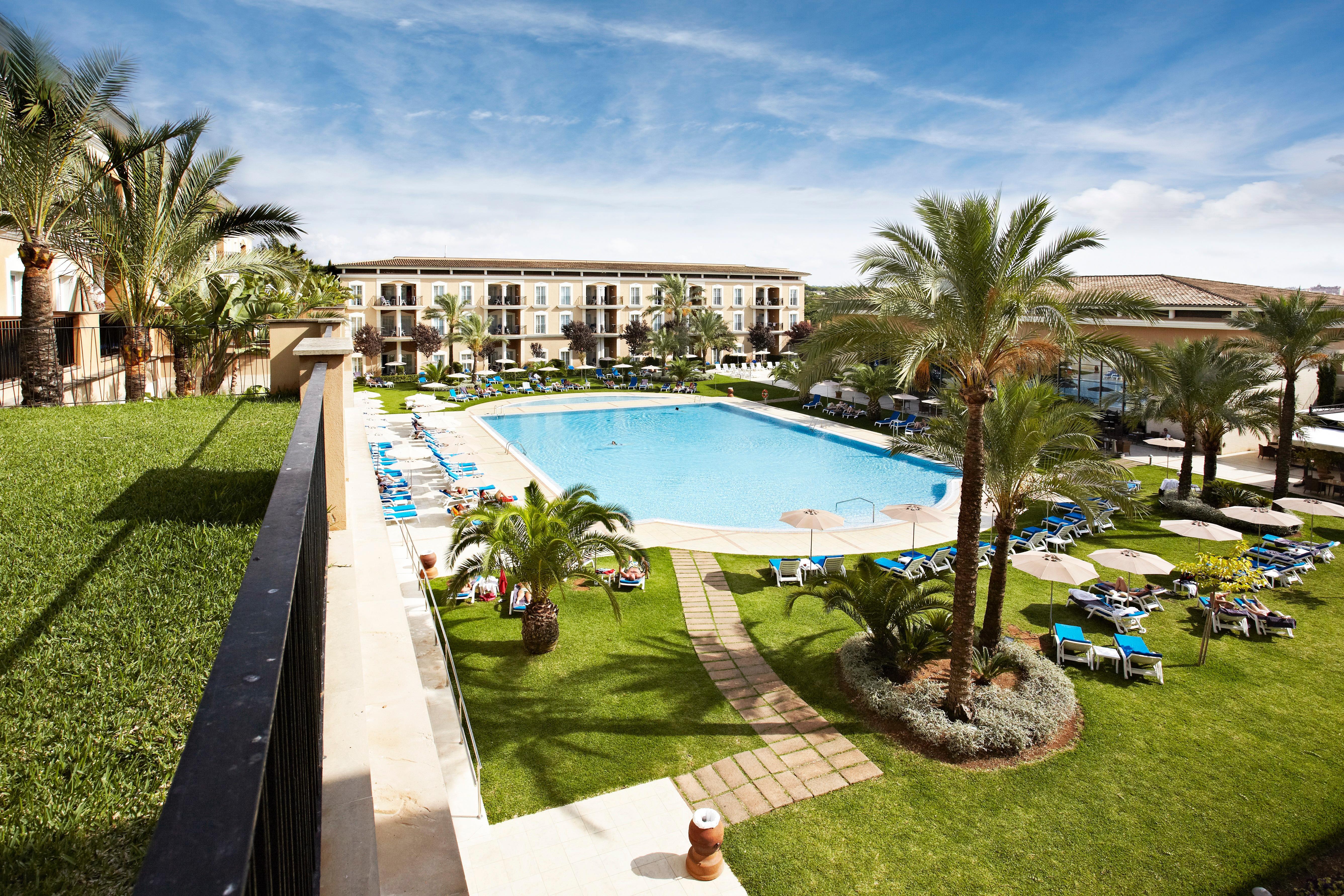 Grupotel & Hotel