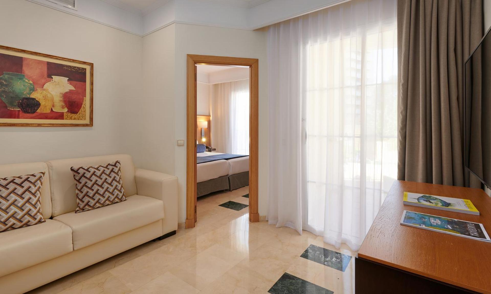 Grupotel & Hotel 4*